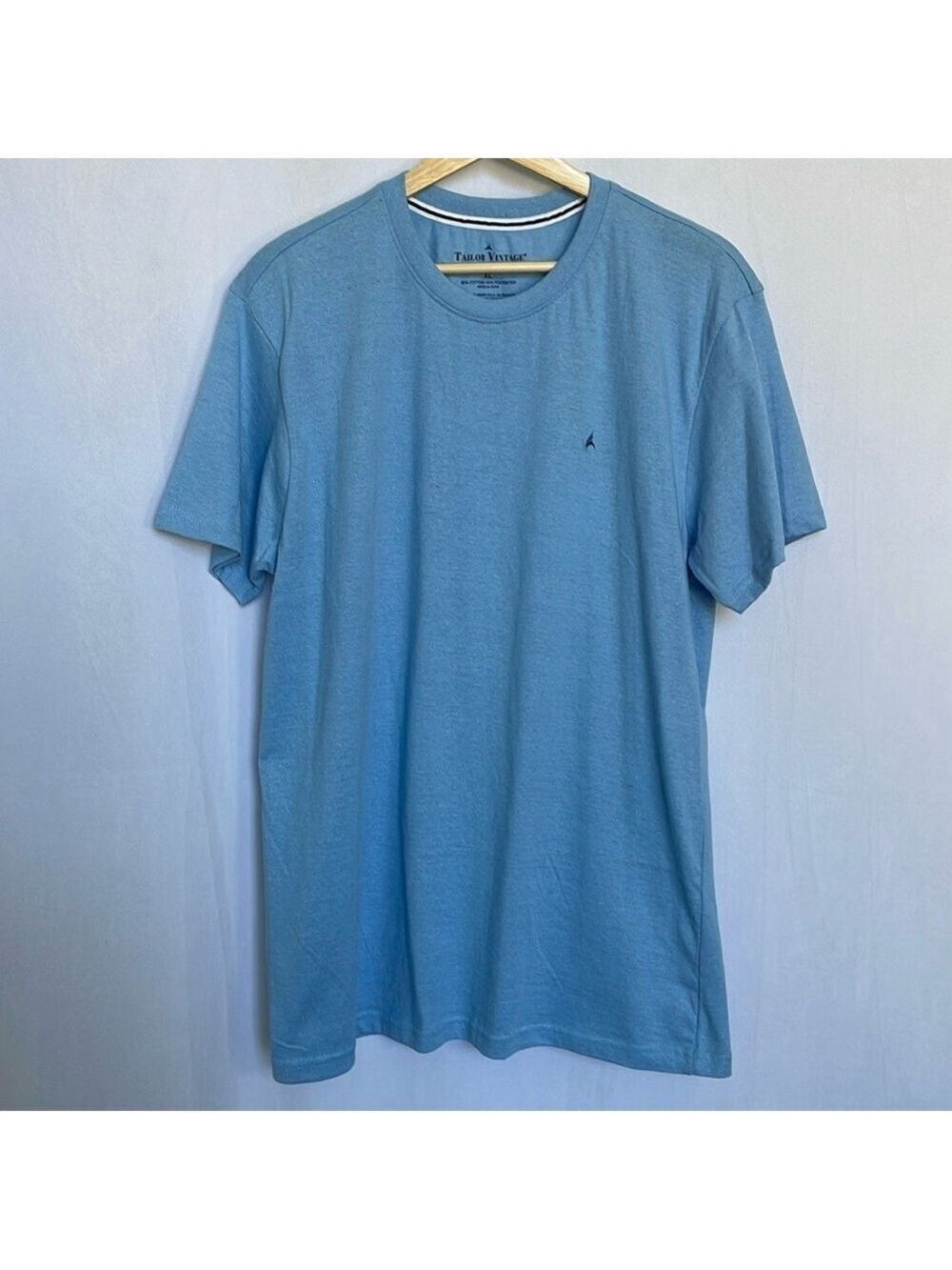 NWT Tailor Vintage Men's Short Sleeve T-Shirt Size XL in Blue Sail Boat Logo